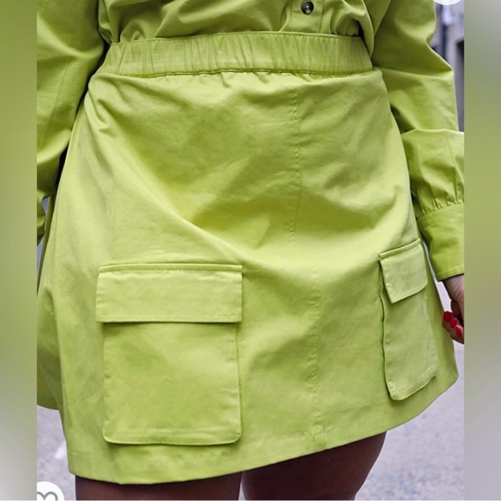 THE Drop Women's Chartruese Utility Mini Skirt Yellow Green Size Medium